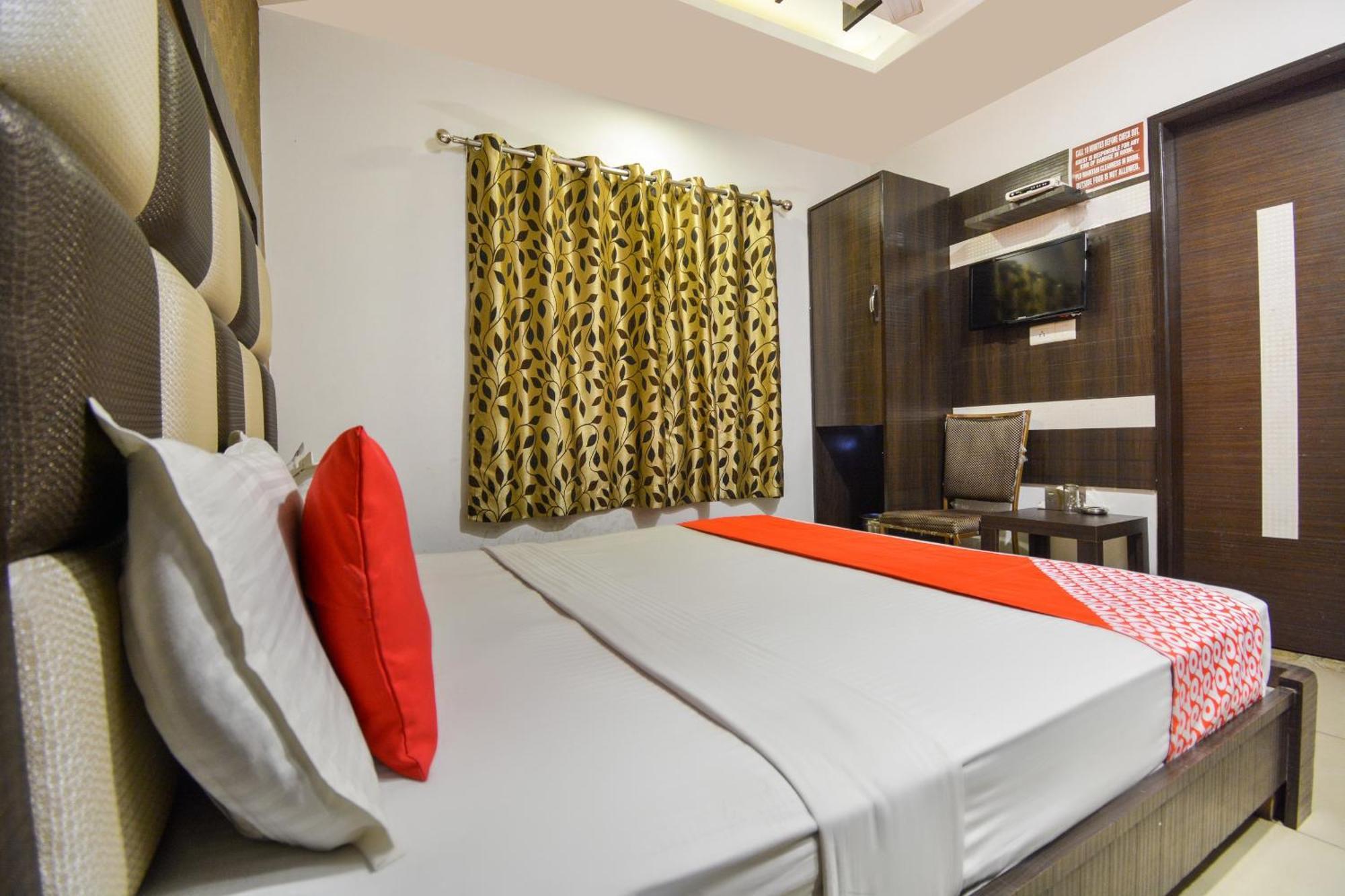 Hotel O Lexis Ludhiana Eksteriør bilde